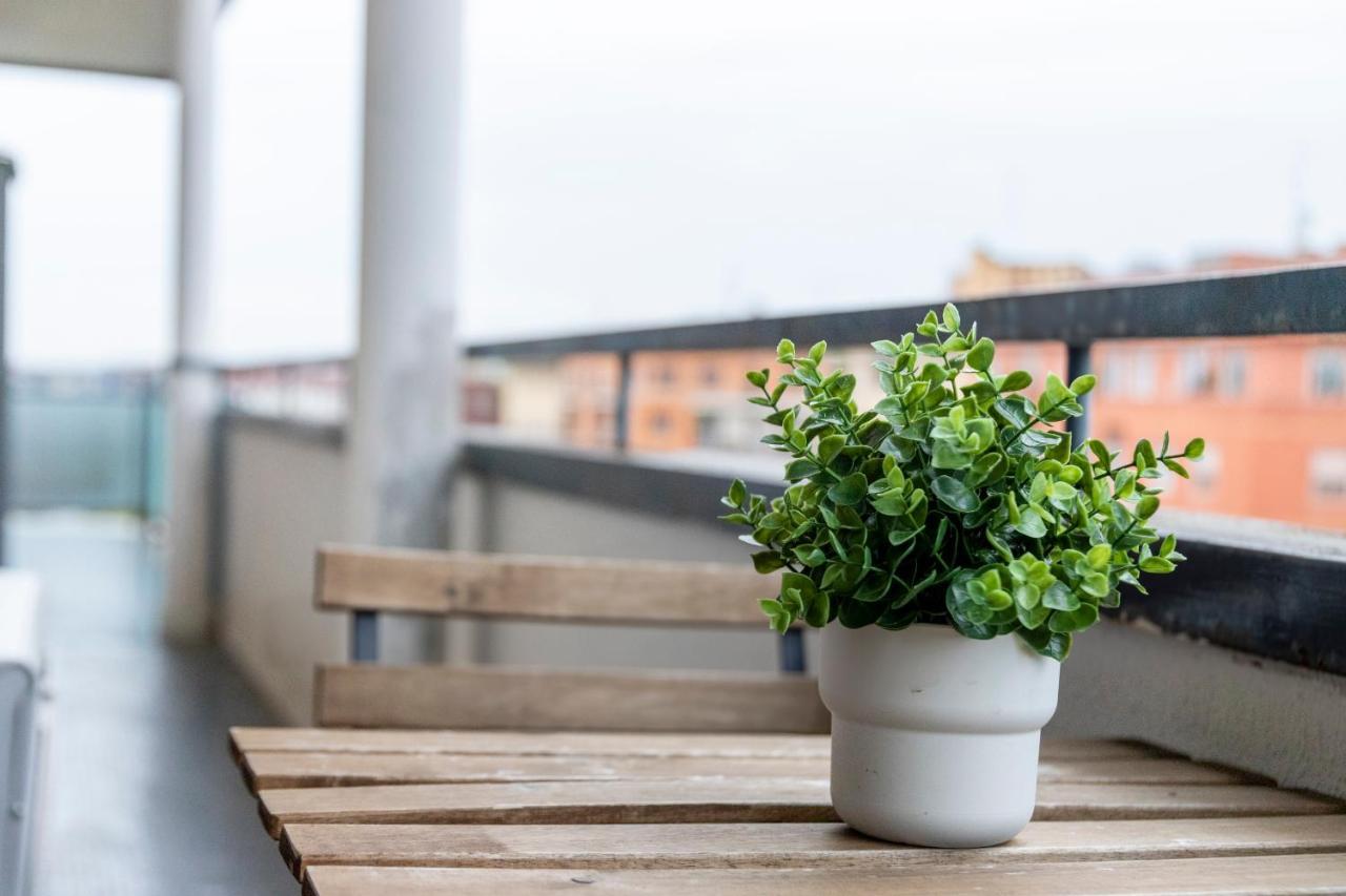 Tortona -navigli Free Parking Penthouse Con Wifi Apartamento Milán
